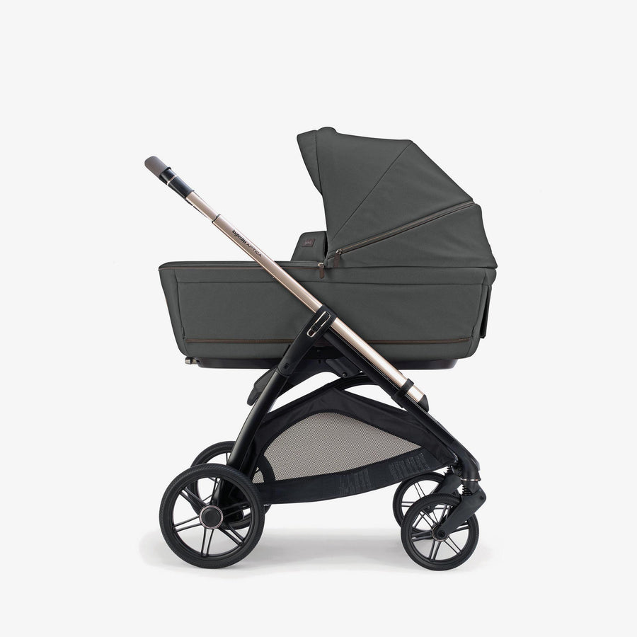 עגלת תינוק אפטיקה 26 בגוון אפור כהה Inglesina Aptica