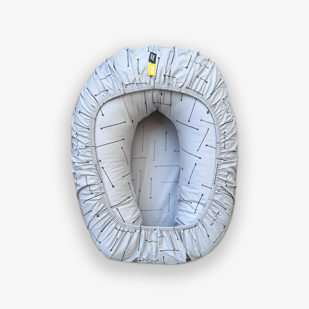 ציפית הפלא לכרית הנקה פסים אפורים על בג'