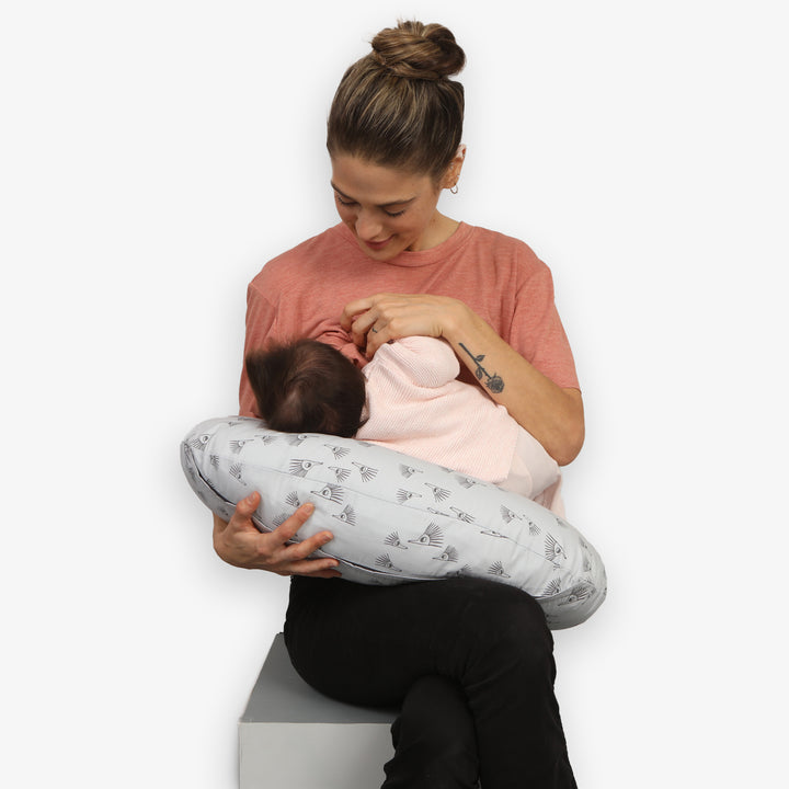 כרית הנקה קומפקט קיפודים אפור