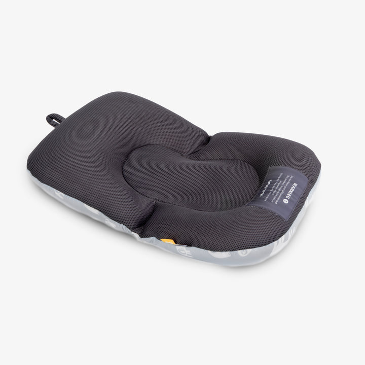 פוף צוף פילים לבן על תכלת