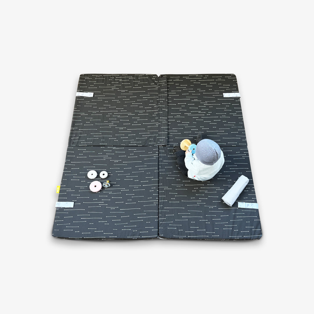 משטח פעילות מתקפל קיפודים אפורים+קווים לבנים