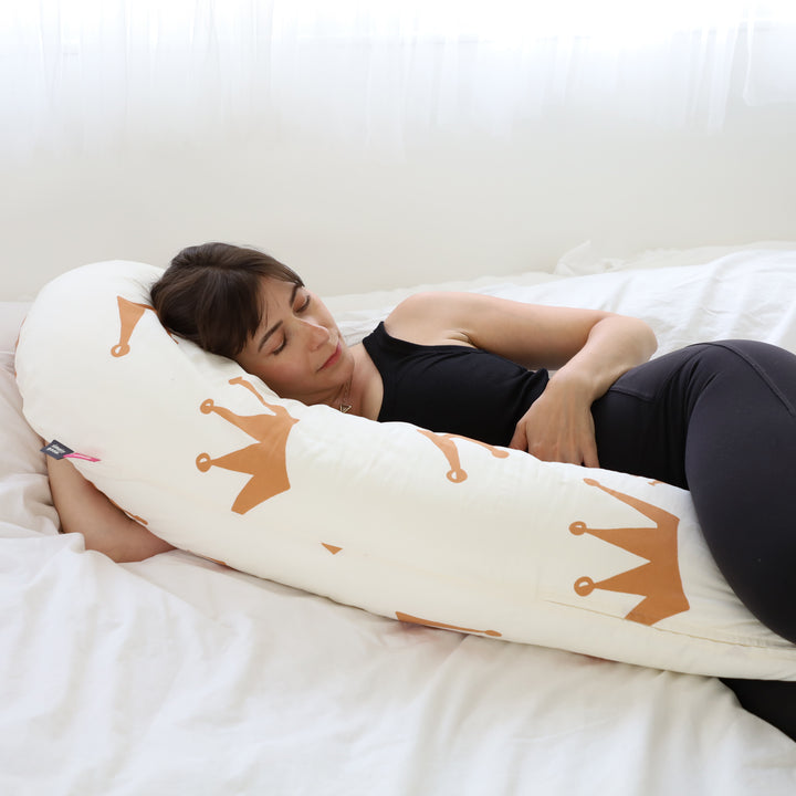 כרית הריון כתרים חום