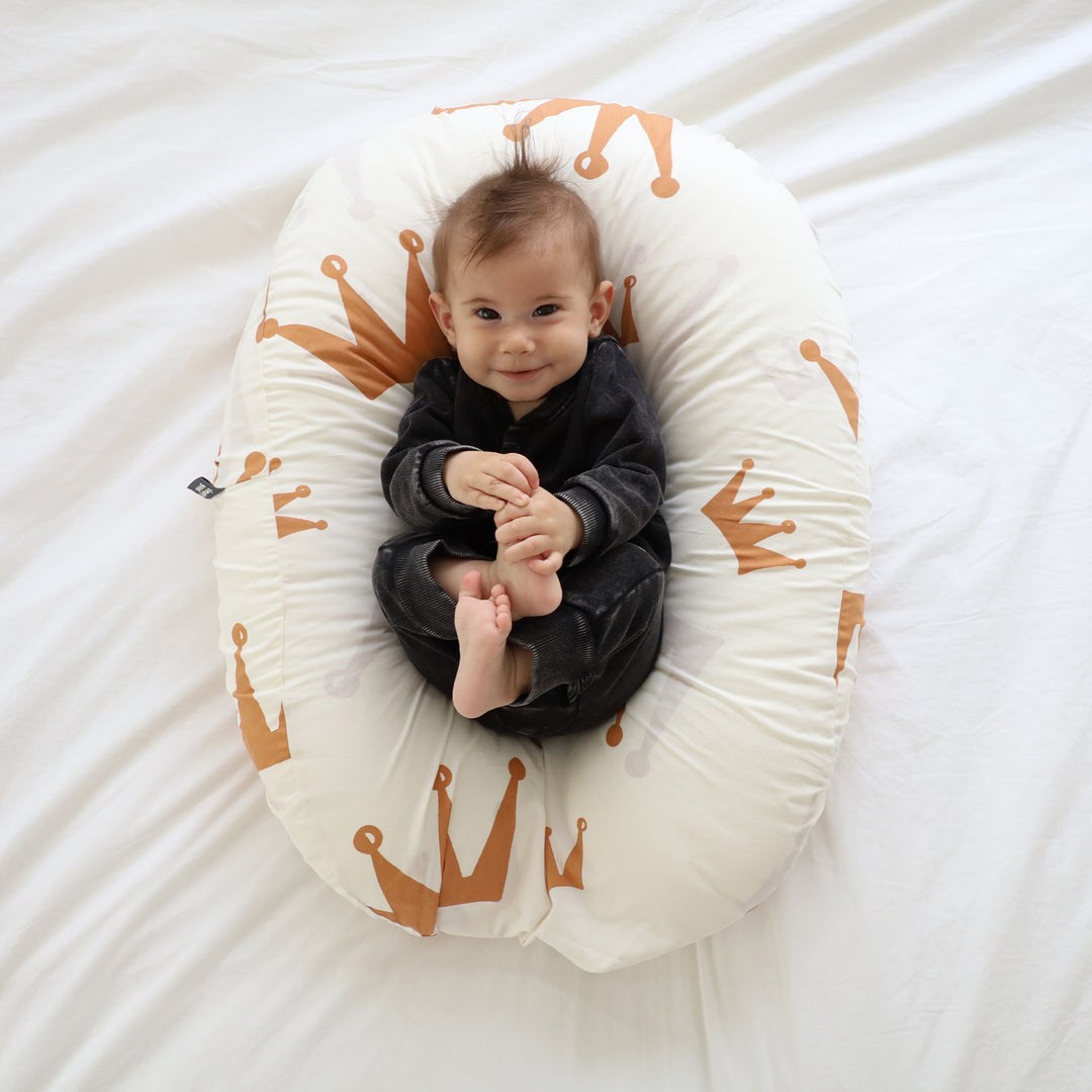 ציפית הפלא לכרית הנקה כתרים