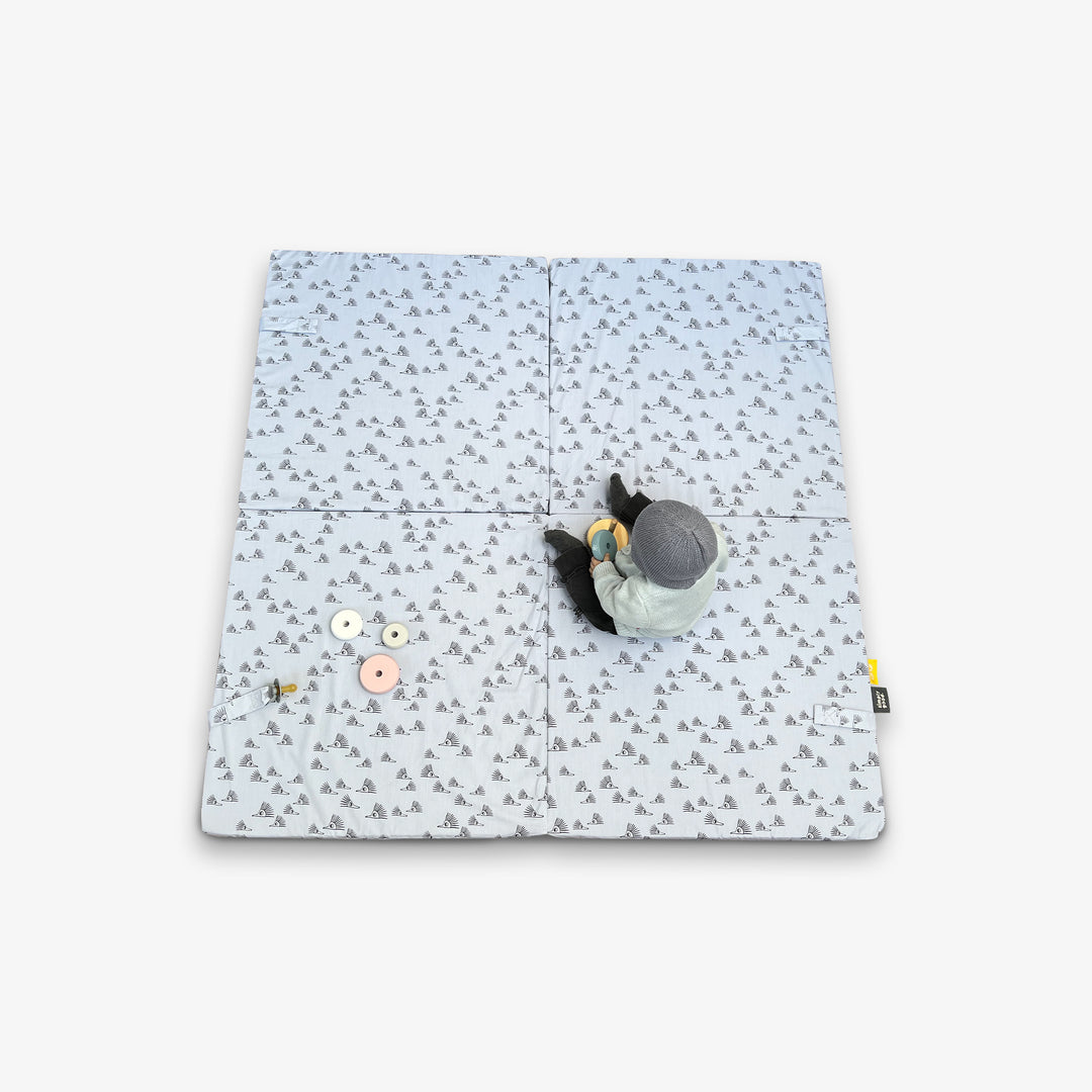 משטח פעילות מתקפל קיפודים אפורים+קווים לבנים