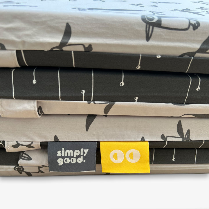 משטח פעילות מתקפל פינגווין אפור +קווים לבנים