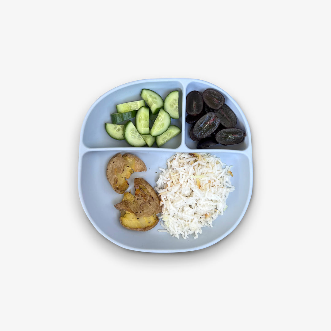 צלחת סיליקון מחולקת תכלת