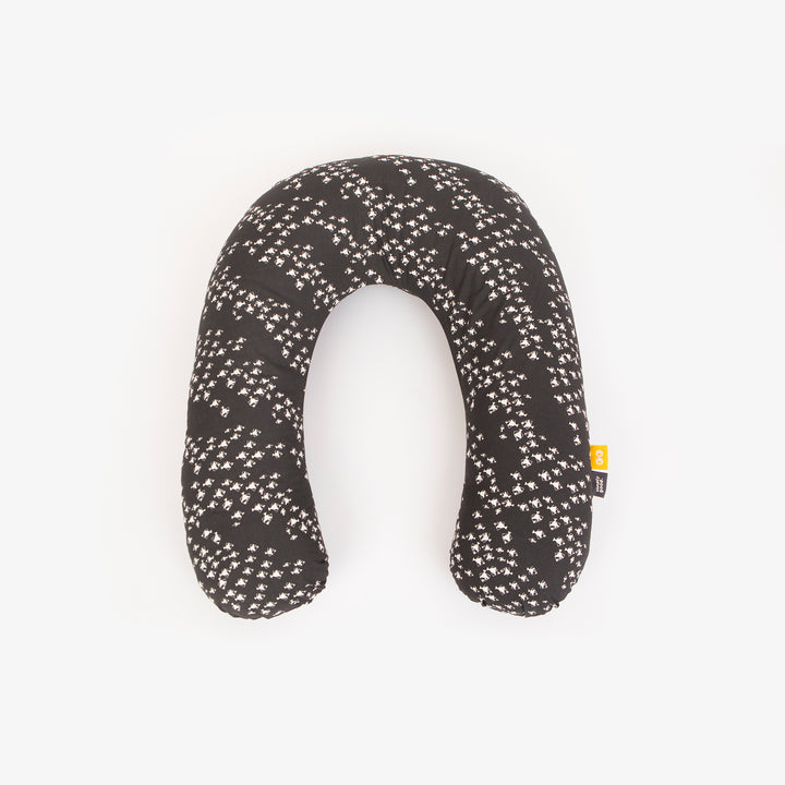 כרית הנקה דגים לבן אפור