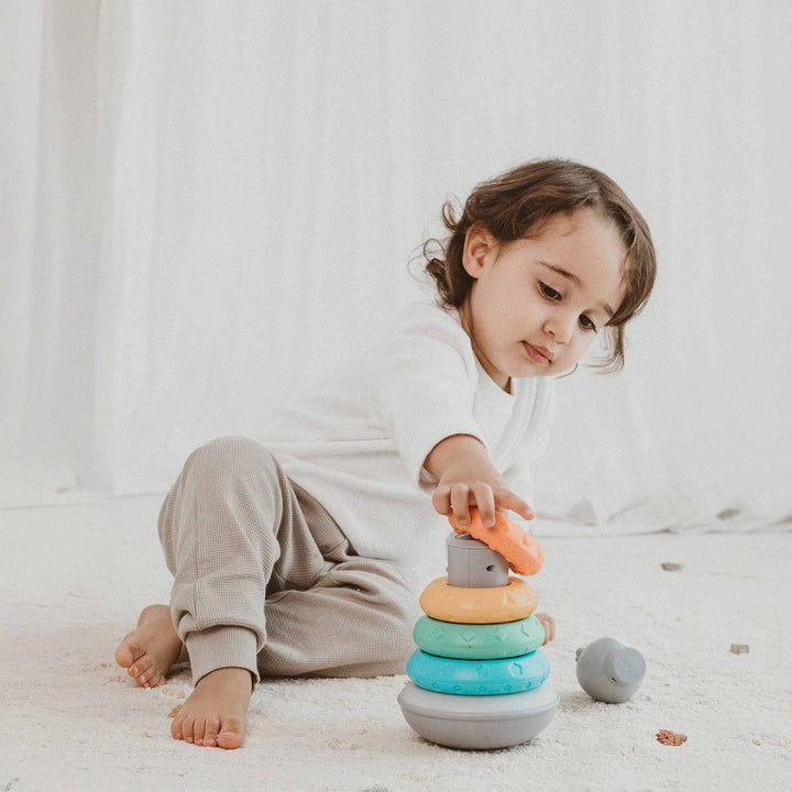 מגדל טבעות דובר עברית