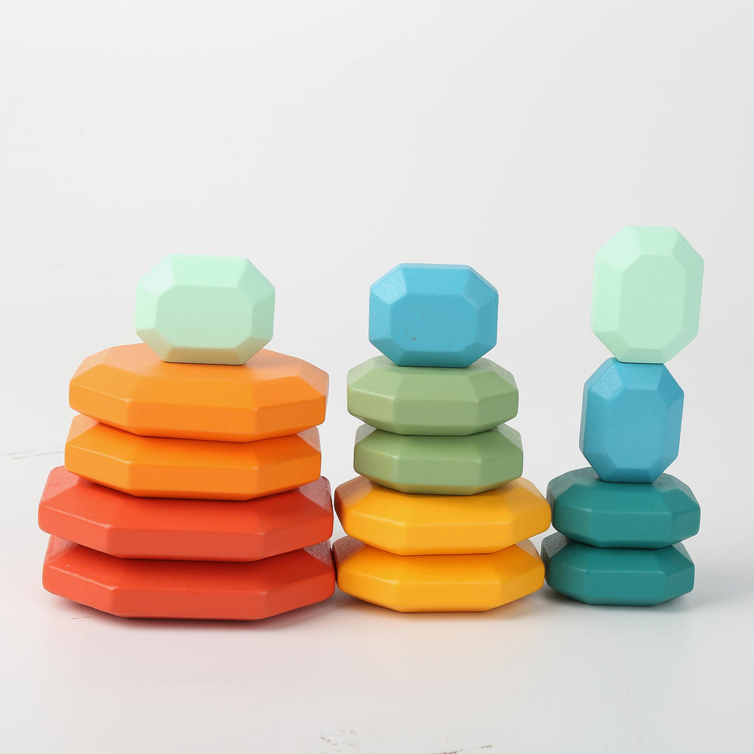 אבני איזון מעץ