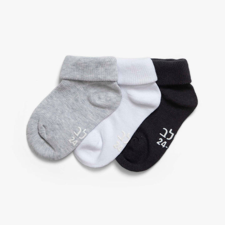 מארז גרביים בייסיק צבע פחם