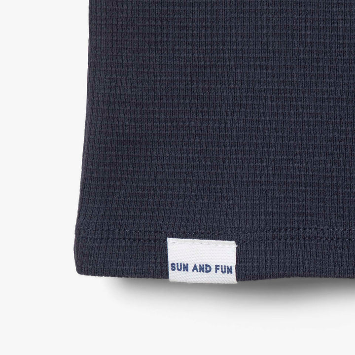 חולצת טישרט וופל כחולה