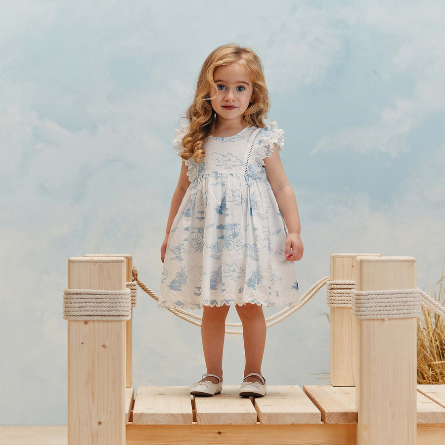 שמלה חגיגית בלבן ובתכלת