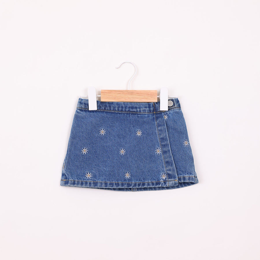 חצאית ג'ינס