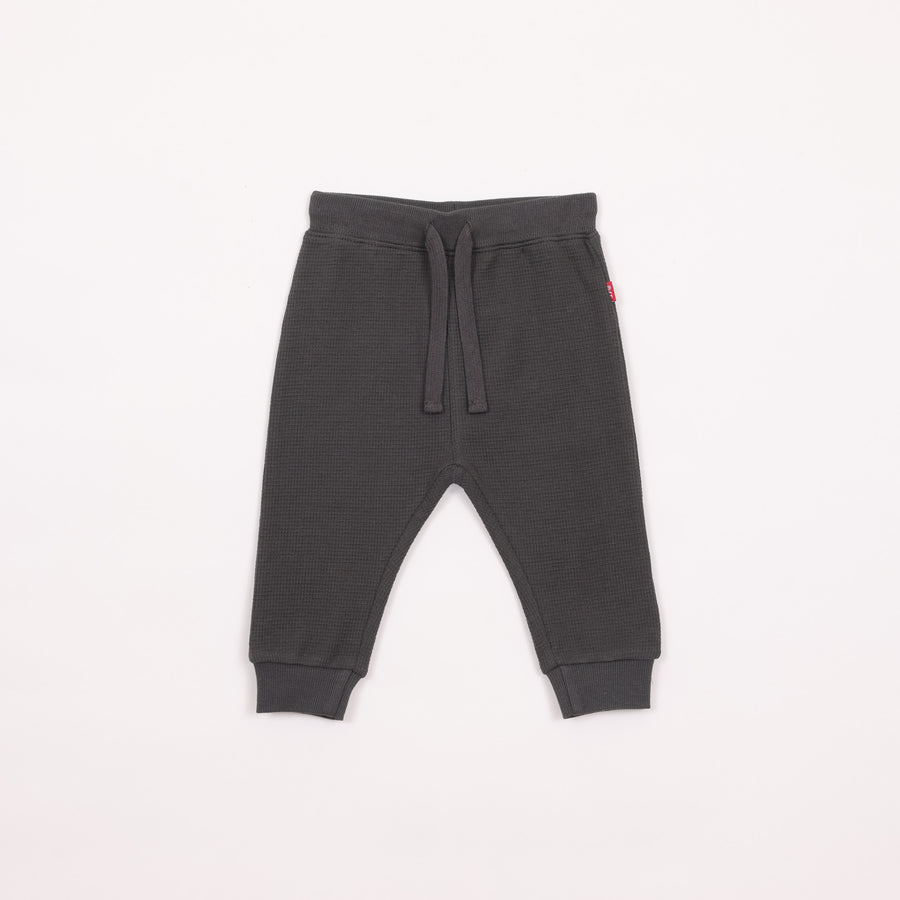 מכנסיים ארוכים שחורים