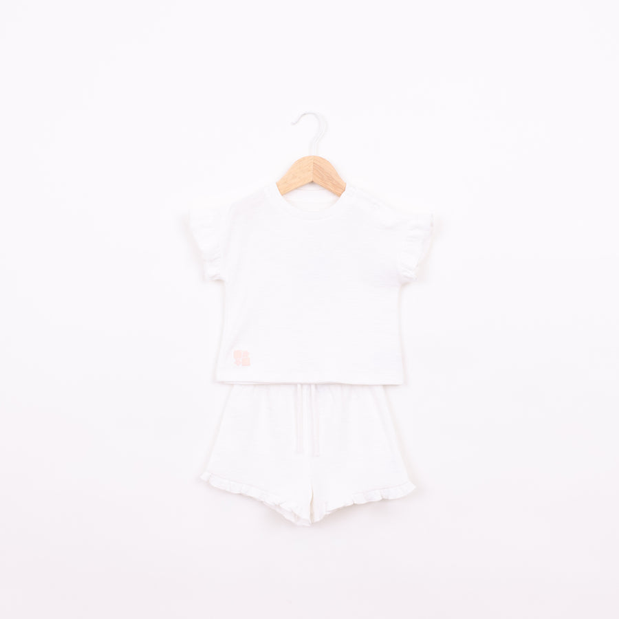 חליפת גן בגוון שמנת