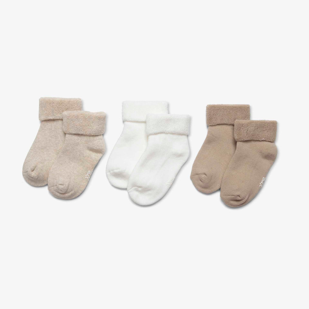 3 זוגות גרבי בייסיק לתינוק/ת צבע קרם