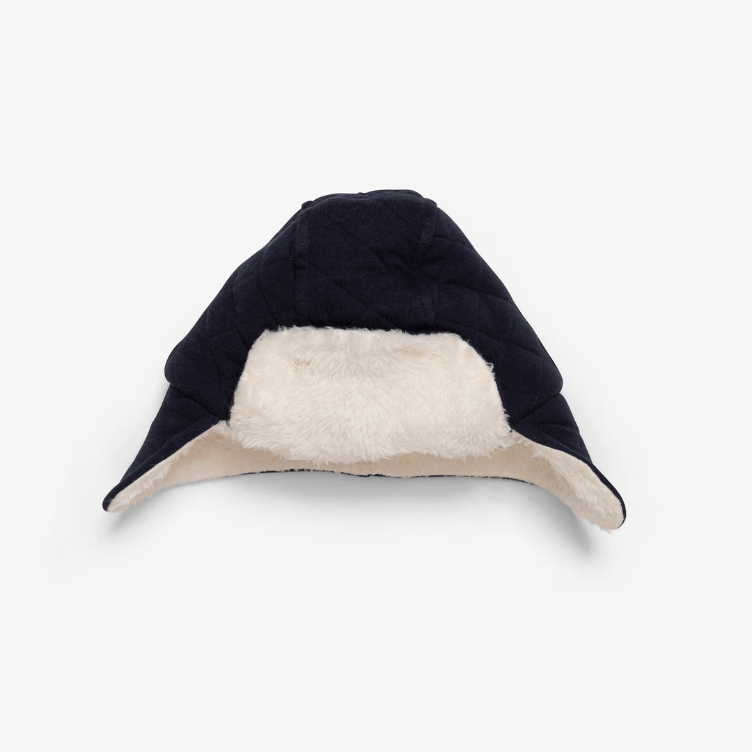 כובע קווילט עם כיסוי אוזניים צבע כחול