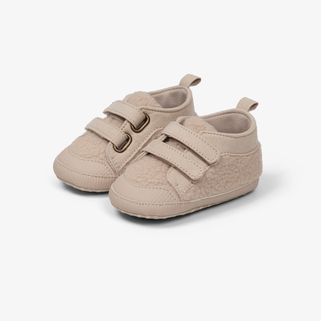 נעלי סניקרס צבע אבן