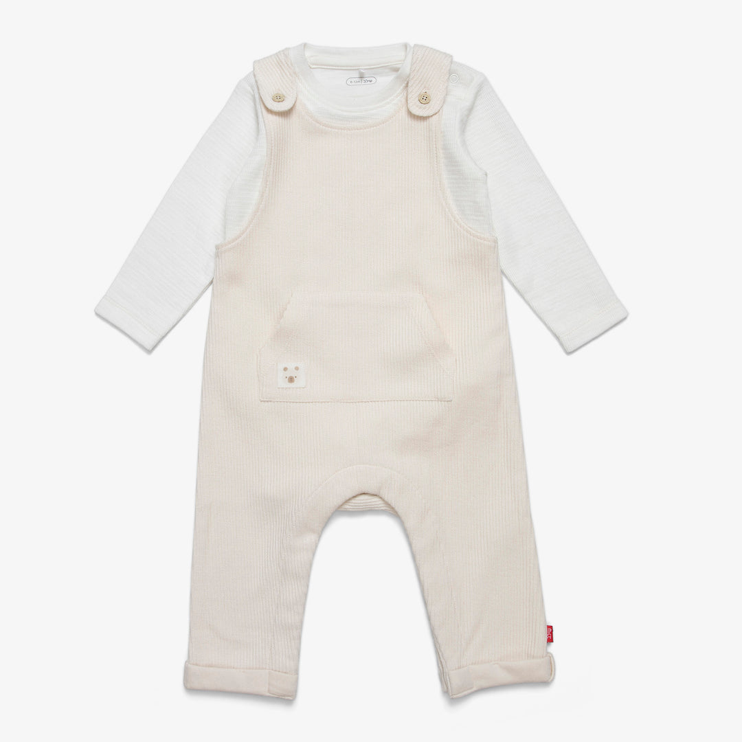 אוברול אופנתי ובגד גוף