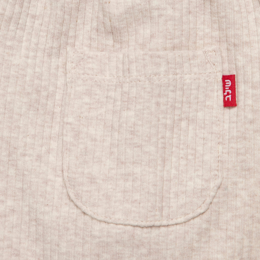 מכנסי טרנינג עם כיס צבע קרם