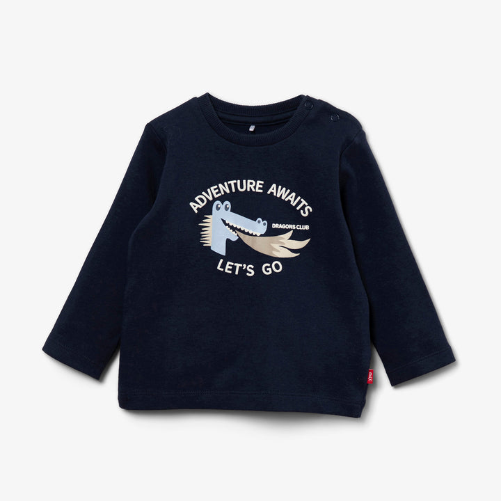 חולצה כחולה ארוכה עם הדפס