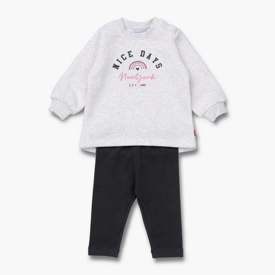 חליפת טייץ וטוניקה