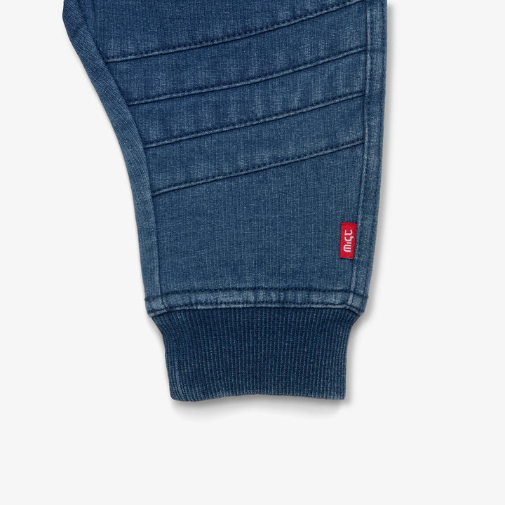 טרנינג ג'ינס