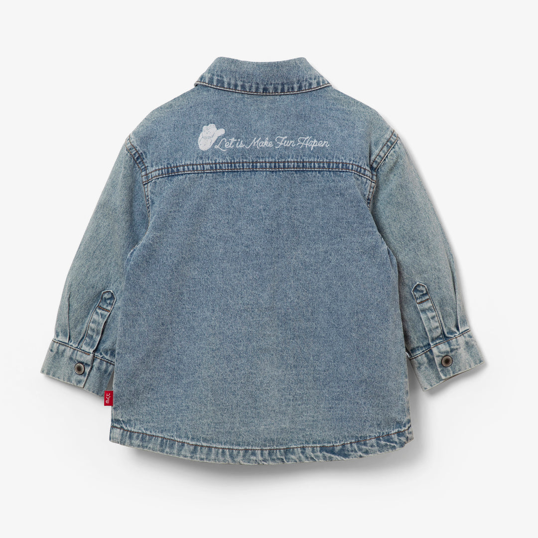 חולצת ג'ינס מכופתרת