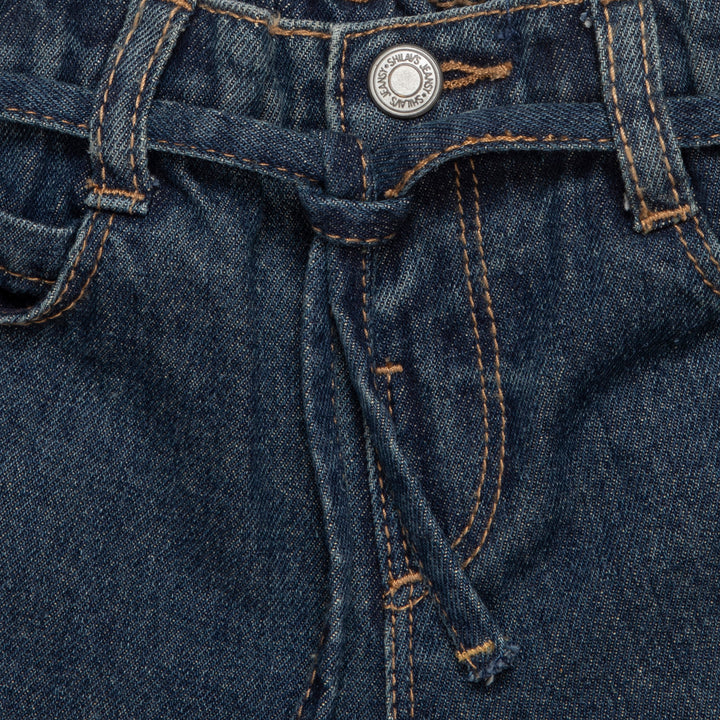 מכנסי ג'ינס דנים