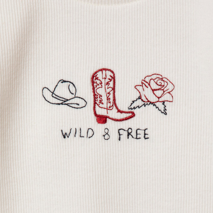 חולצה עם כיווצים