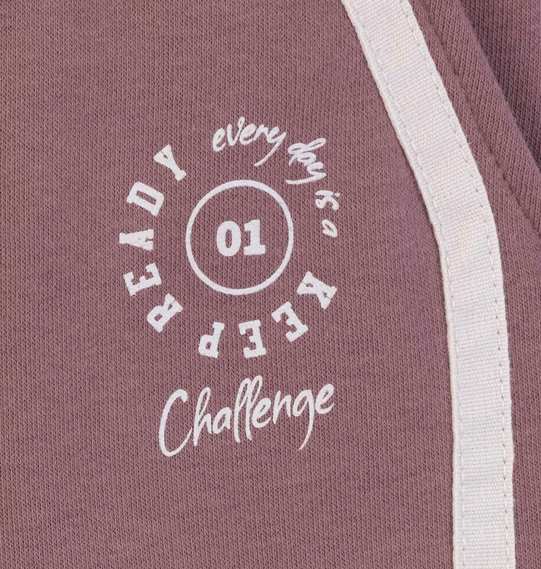 מכנסי טרנינג צבע סגול