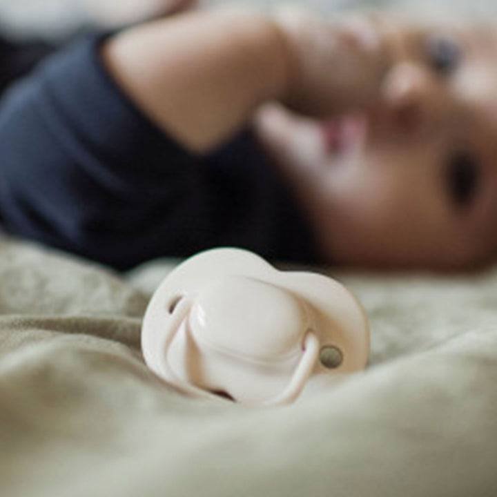 זוג מוצצי לטקס 0-6