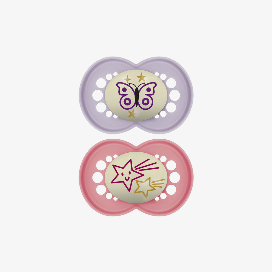 זוג מוצצים סיליקון 6+ זוהרים בחושך ורוד/ סגול מודפס