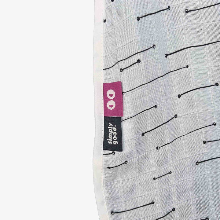 סינר הנקה טטרה קווים אפור על לבן