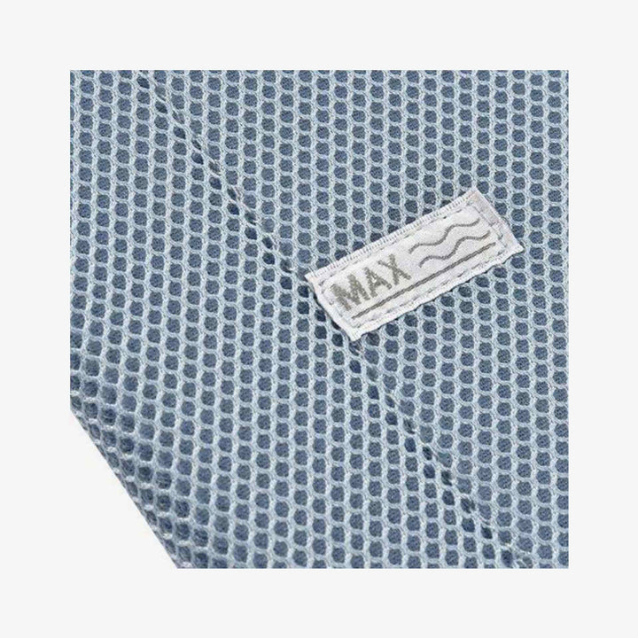 אמבטיון תכלת