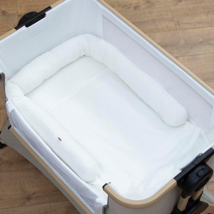 סט מצעים לעריסה עם נחשוש  שמנת