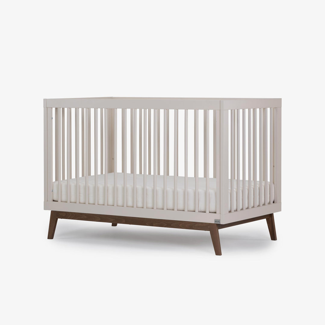 מיטת תינוק דגם ריי חלב שקדים + אגוז