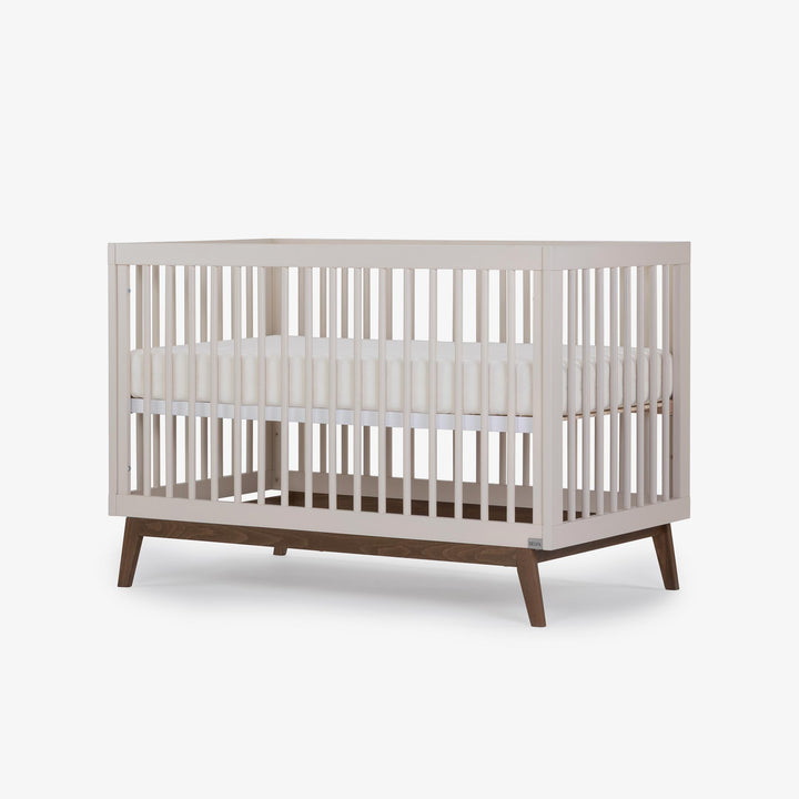 מיטת תינוק דגם ריי חלב שקדים + אגוז