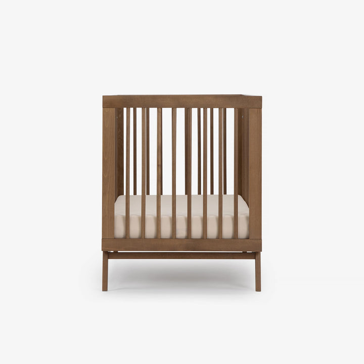 מיטת תינוק דגם ריי  אגוז