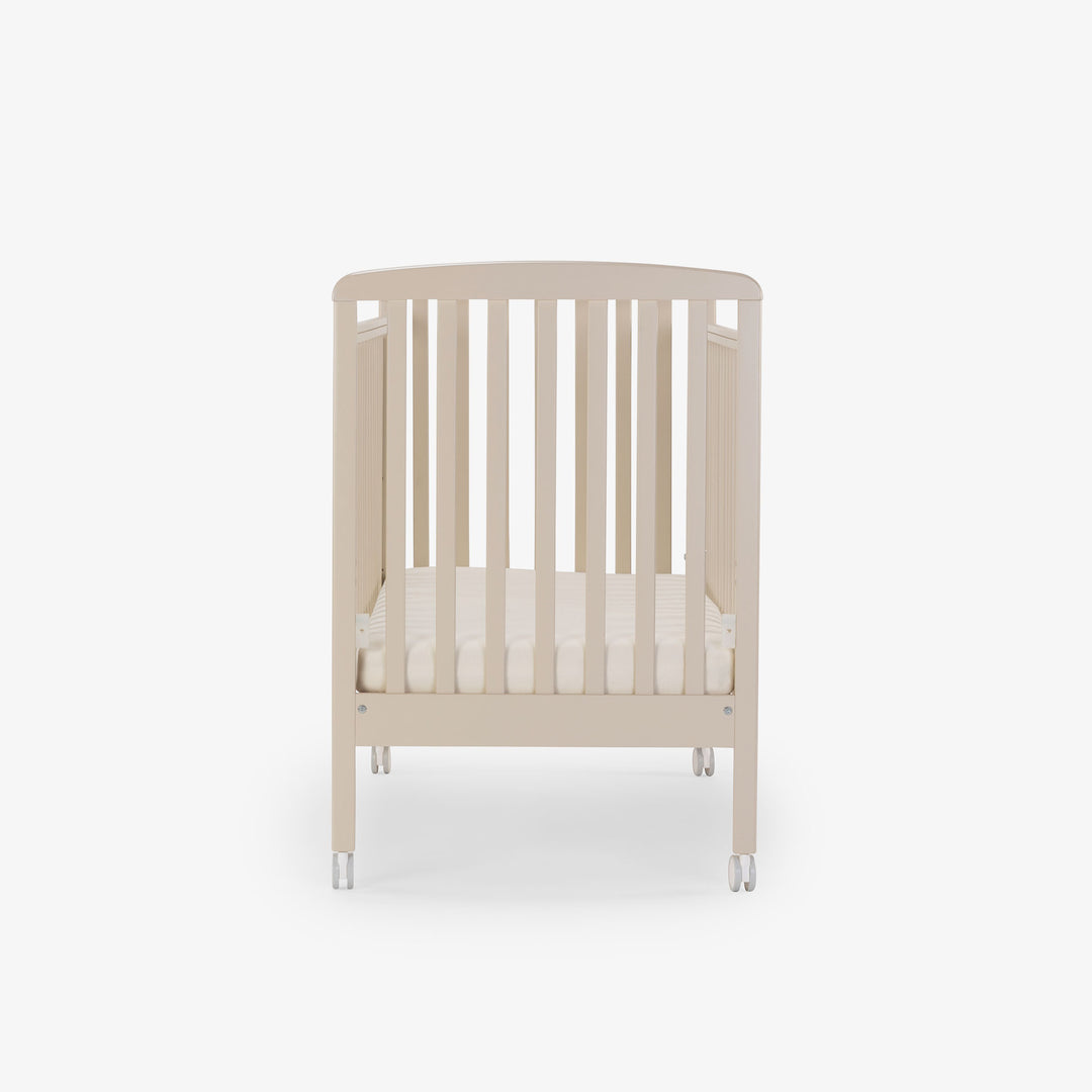 מיטת תינוק דגם סתיו+ חלב שקדים