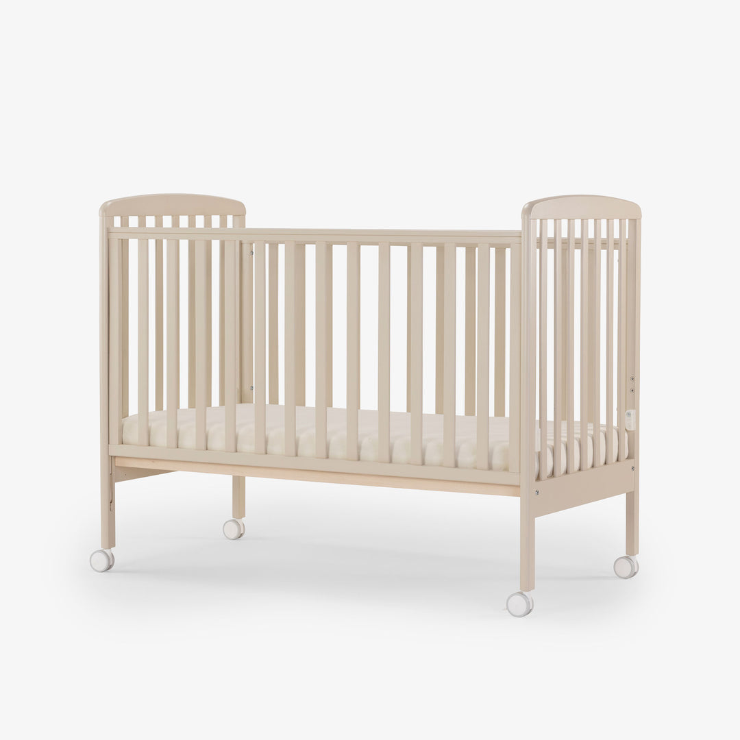 מיטת תינוק דגם סתיו+ חלב שקדים