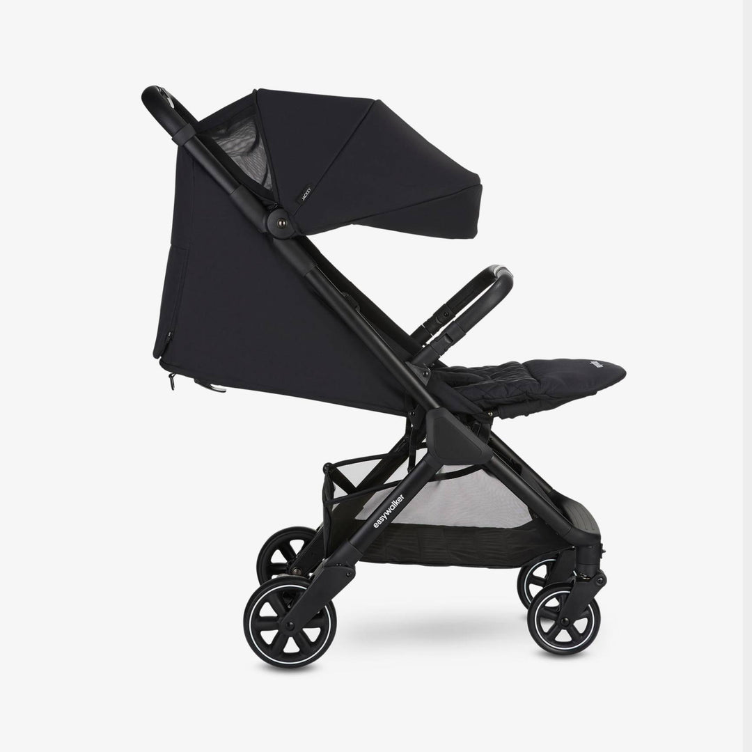 טיולון ג'קי שחור