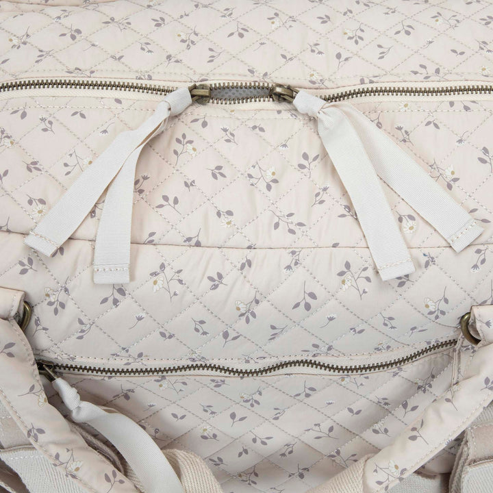 תיק החתלה מינדי פרחים קווילט