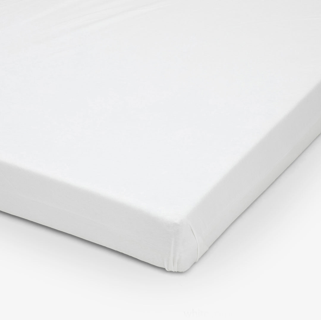 סדין למיטת יחיד לבן