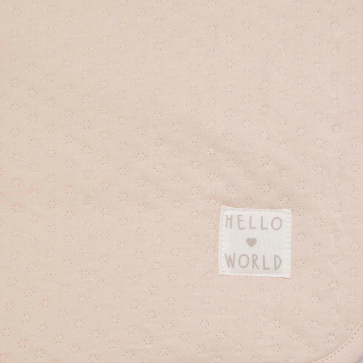 שמיכה עם טקסטורה לעריסה/עגלה ורוד