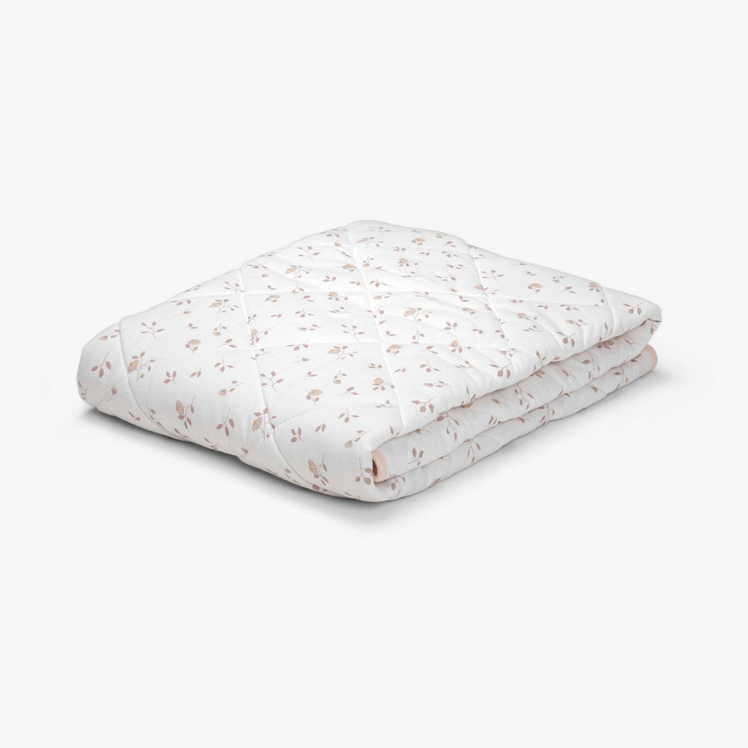 שמיכת קווילט למיטה פרחים