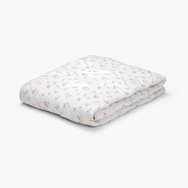 שמיכת קווילט למיטה פרחים