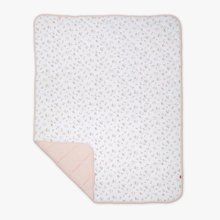 שמיכת קווילט למיטה פרחים