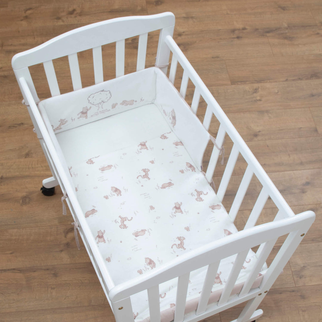 סט מצעים לעריסה פו הדב שמנת