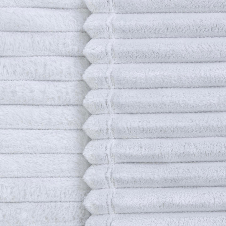 שמיכת קורל פליז לעגלה פסים תכלת